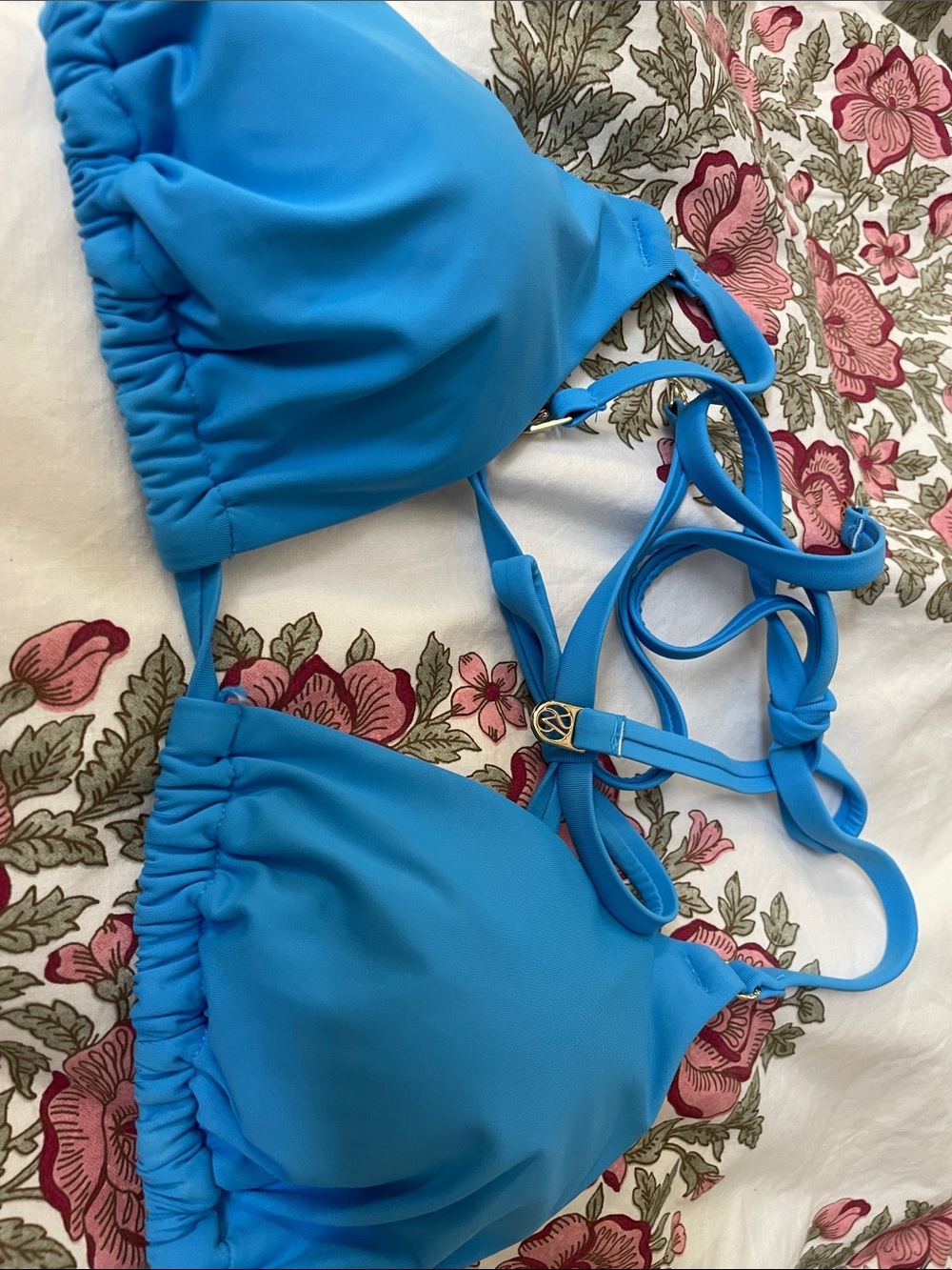 Victoria's Secret Bright Blue Swim Bikini Top - new size M